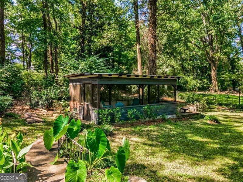 679 Pine Valley Road Mableton - 39