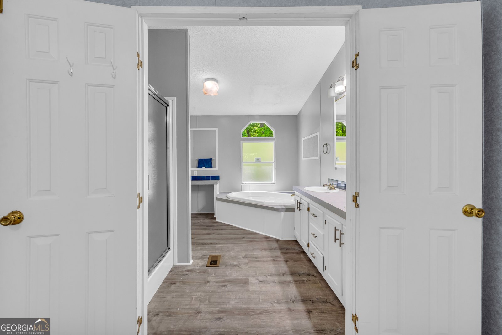 1437 Frank Lovell Road Clarkesville - 39