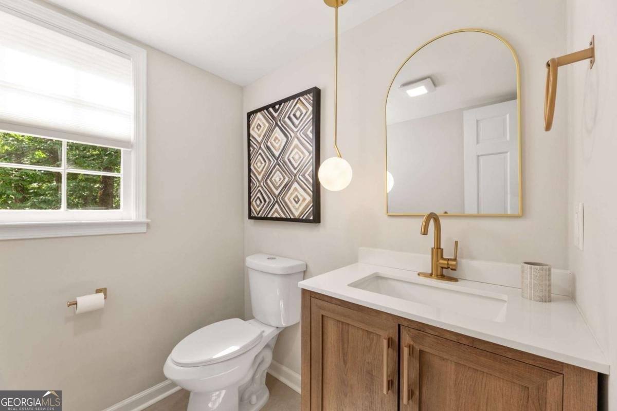 217 Skyland Drive Roswell - 10