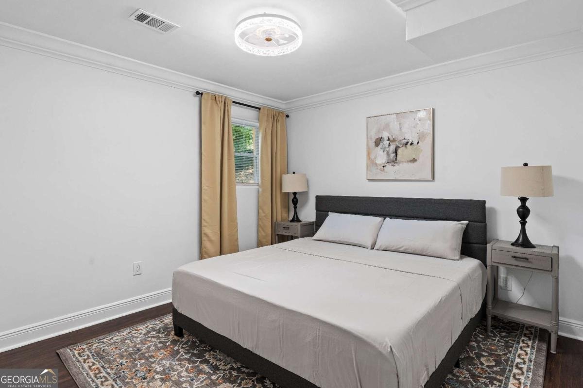 2200 Kenney Court East Point - 12