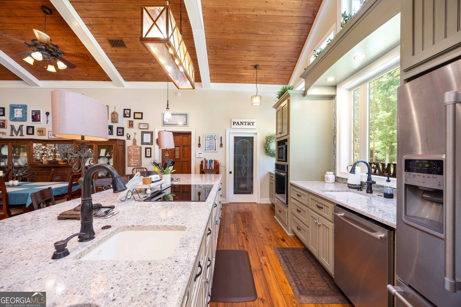 695 BOAT CLUB ROAD Hamilton - 21