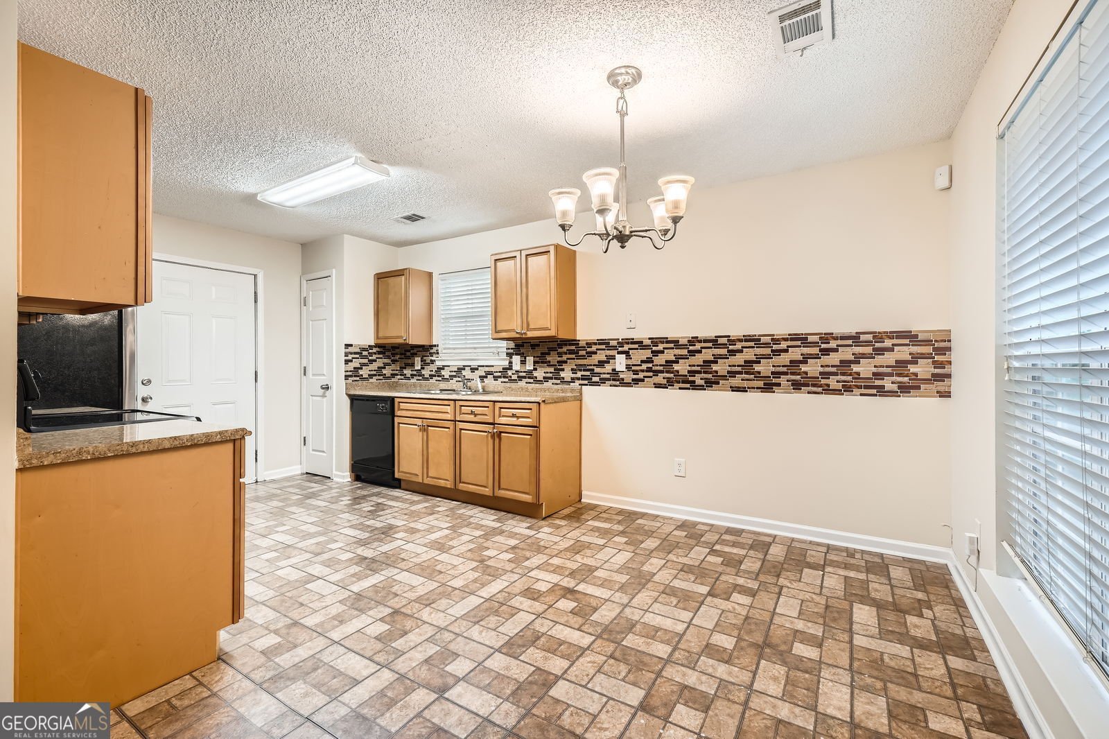 3599 Brookstone Way Union City - 12