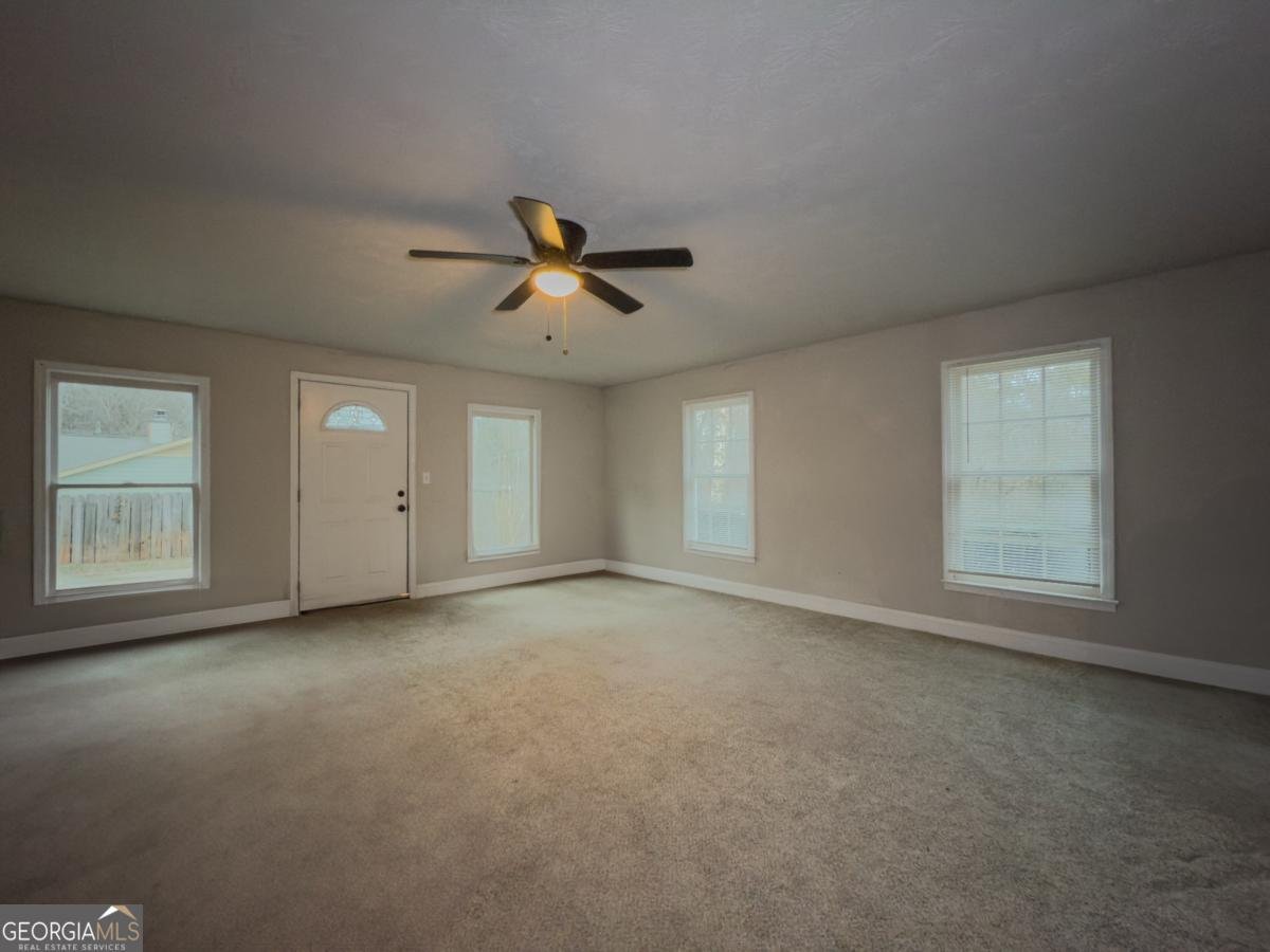 412 Tabby Lane Winder - 16