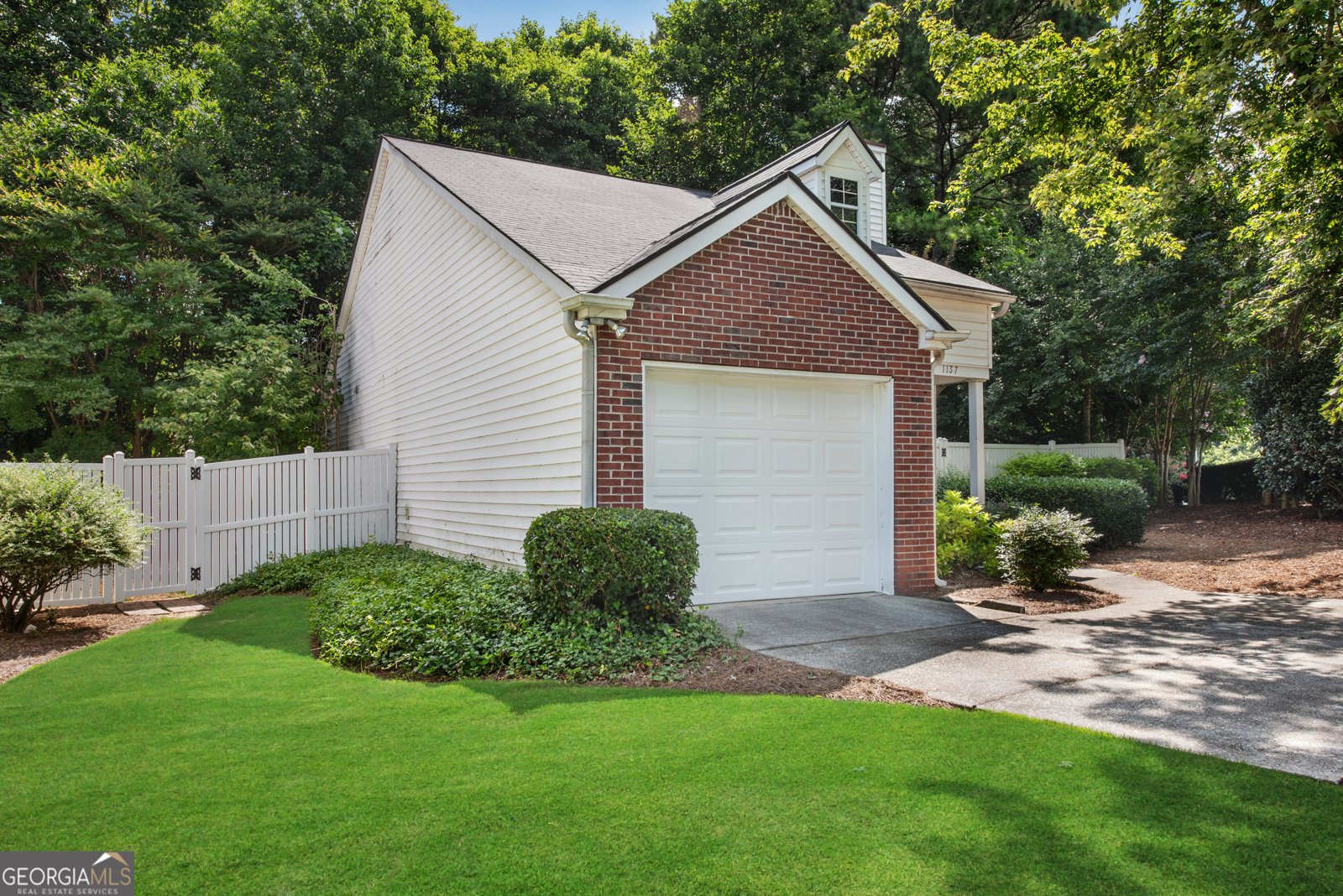1137 Parkside Club Drive Lawrenceville - 28