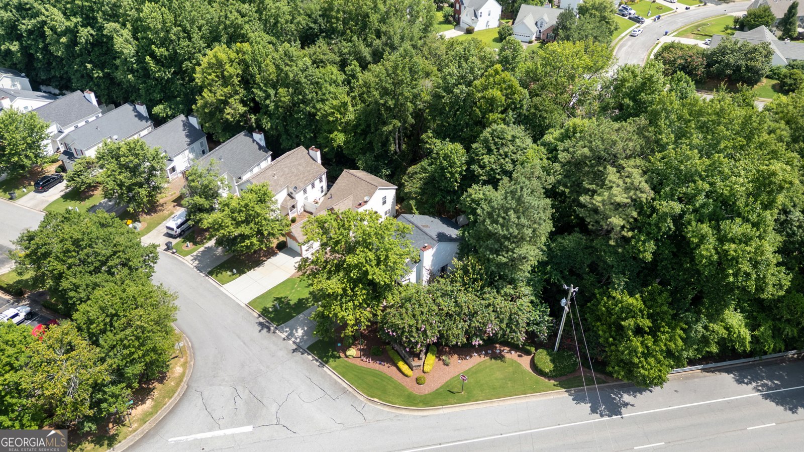 1137 Parkside Club Drive Lawrenceville - 32