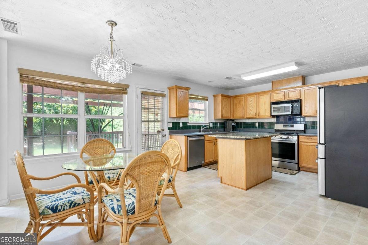 665 Roxford Lane Buford - 31