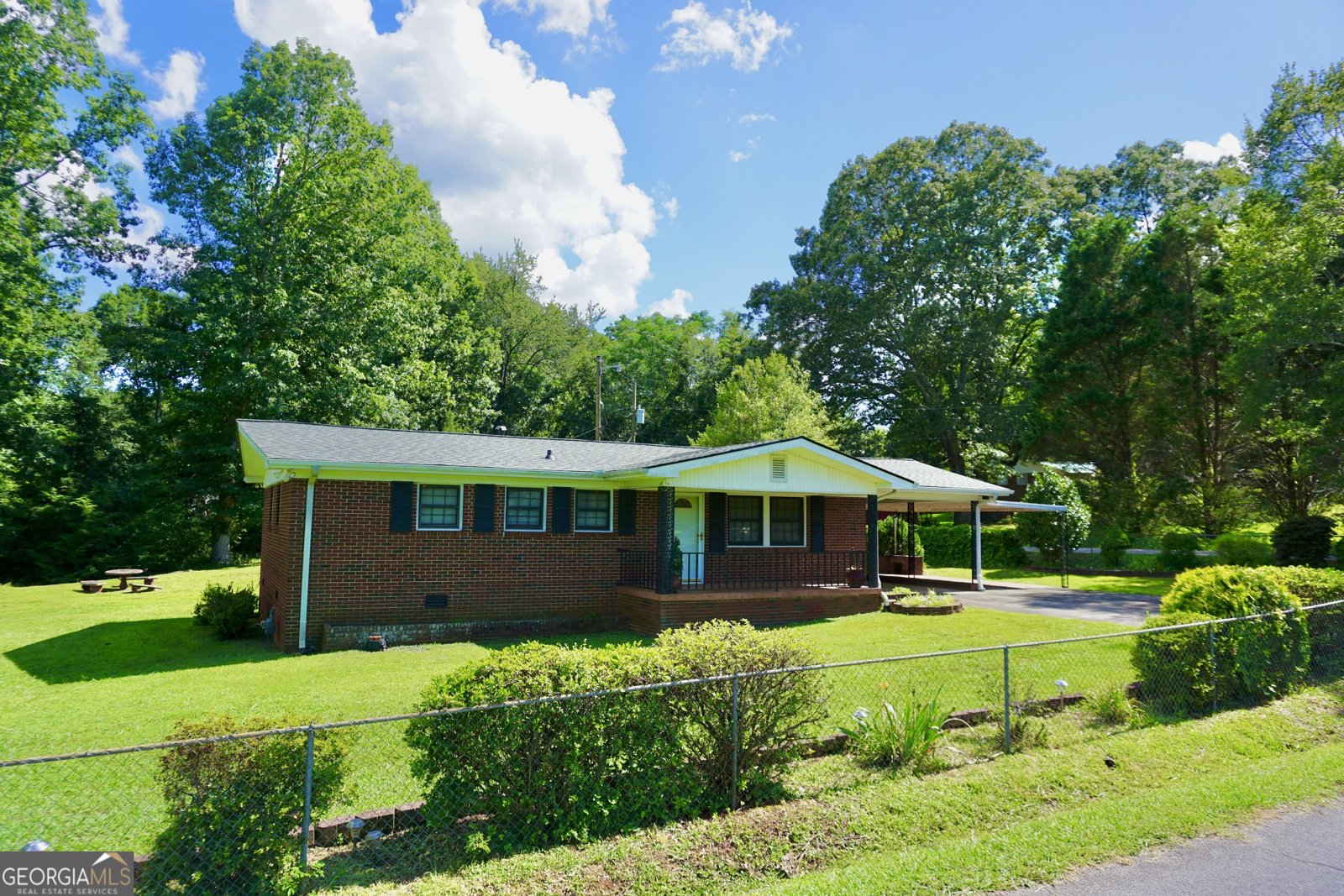 4504 Wahoo Drive Gainesville - 1