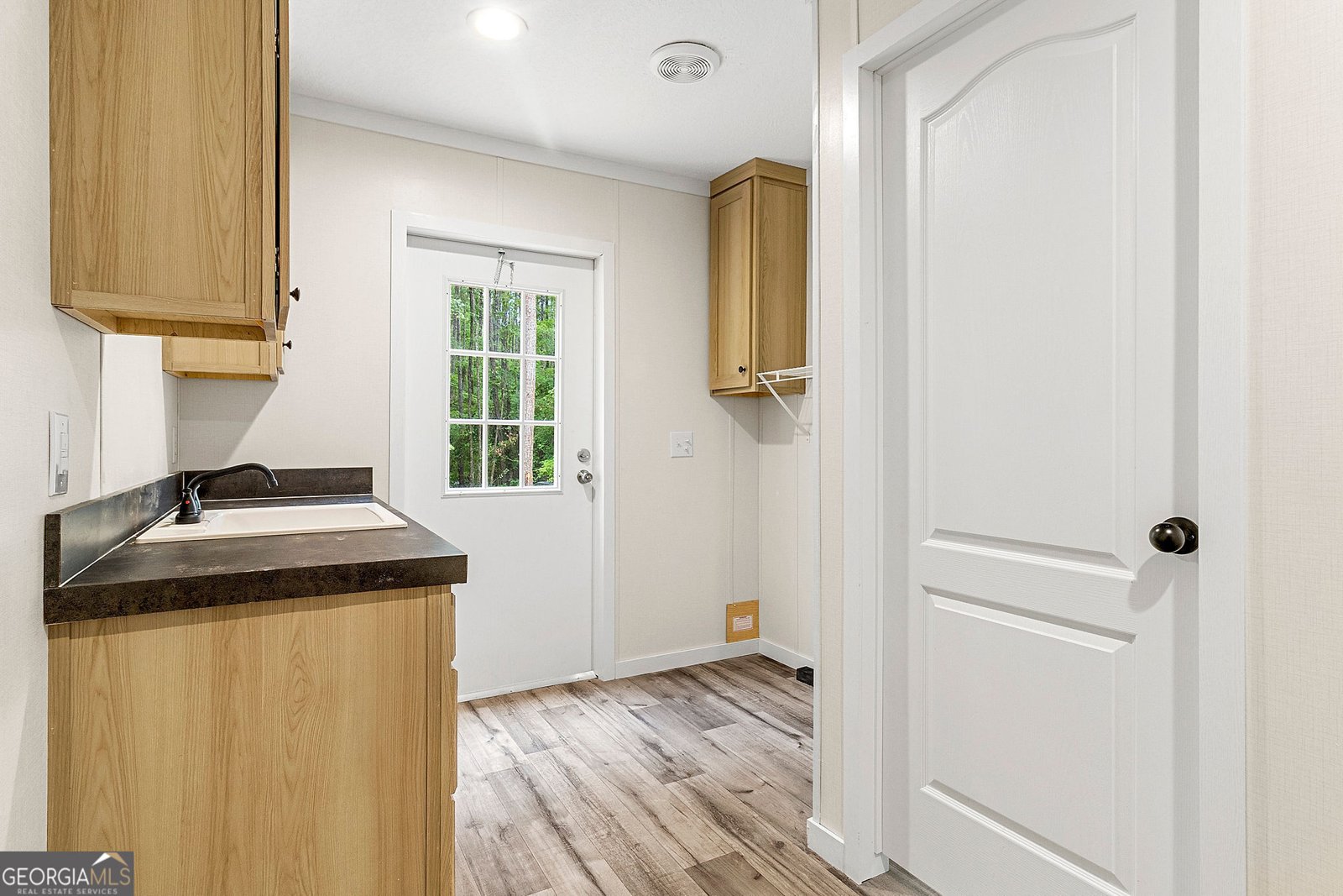 402 Thomas Drive Eatonton - 27