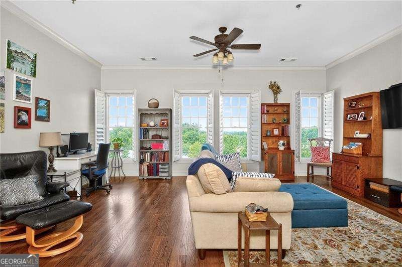 360 Chambers Street Woodstock - 14