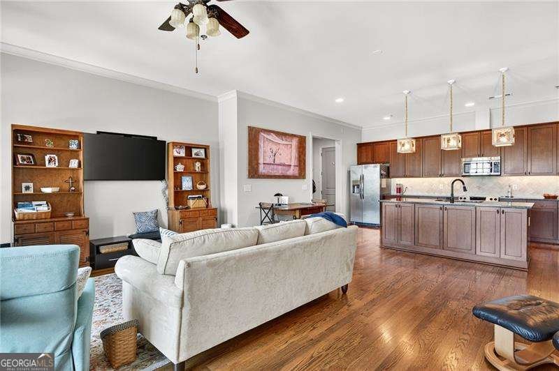 360 Chambers Street Woodstock - 5