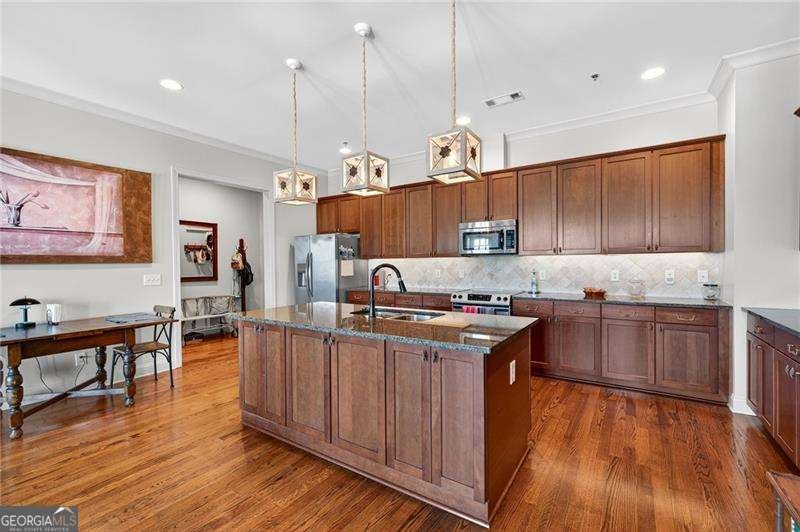 360 Chambers Street Woodstock - 7