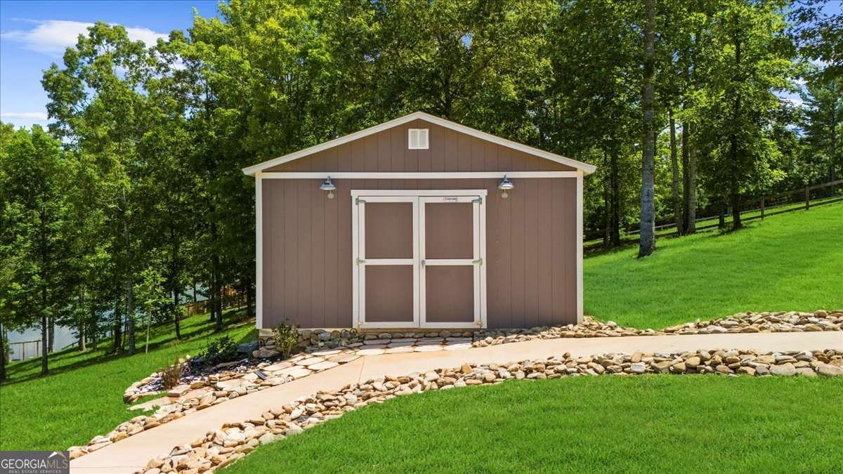 112 Big Knoll Drive Blairsville - 35