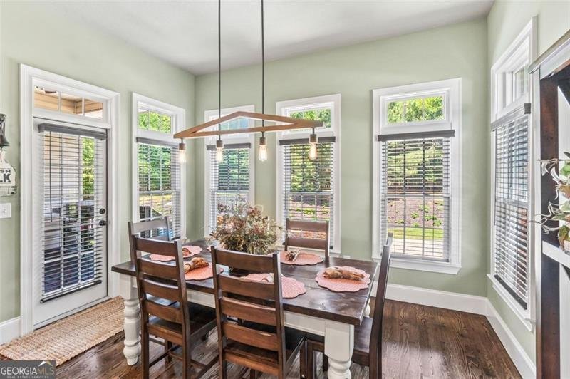 1025 Paradise Park Road Cornelia - 53