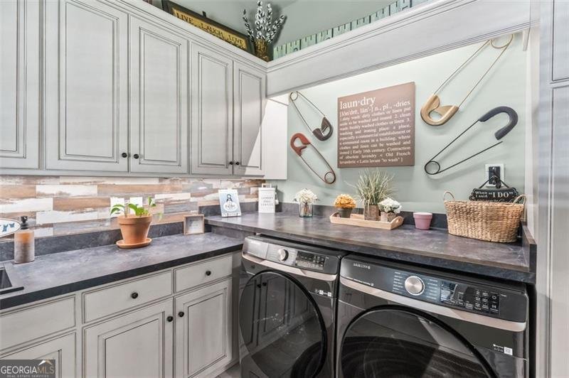 1025 Paradise Park Road Cornelia - 56