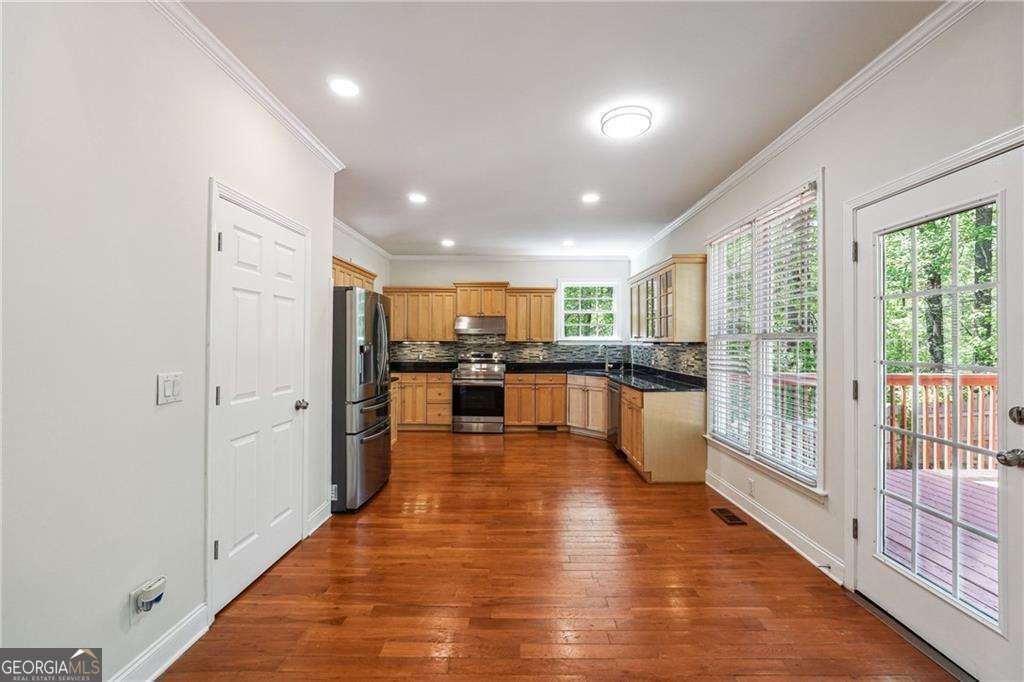 225 Bayswater Drive Suwanee - 12