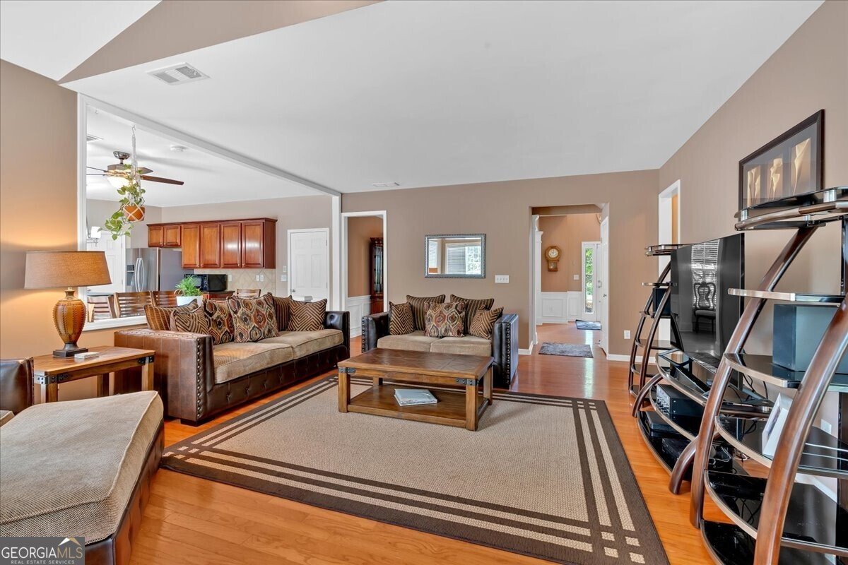 4997 Rustic Canyon Drive Suwanee - 8