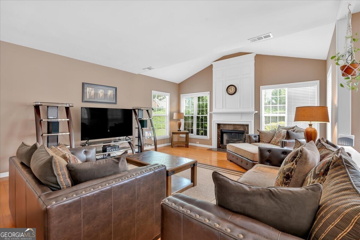 4997 Rustic Canyon Drive Suwanee - 9