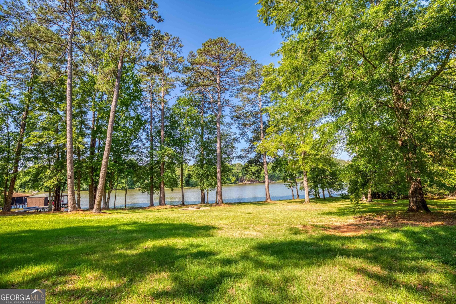 4994 Lake Crest Drive Sparta - 27