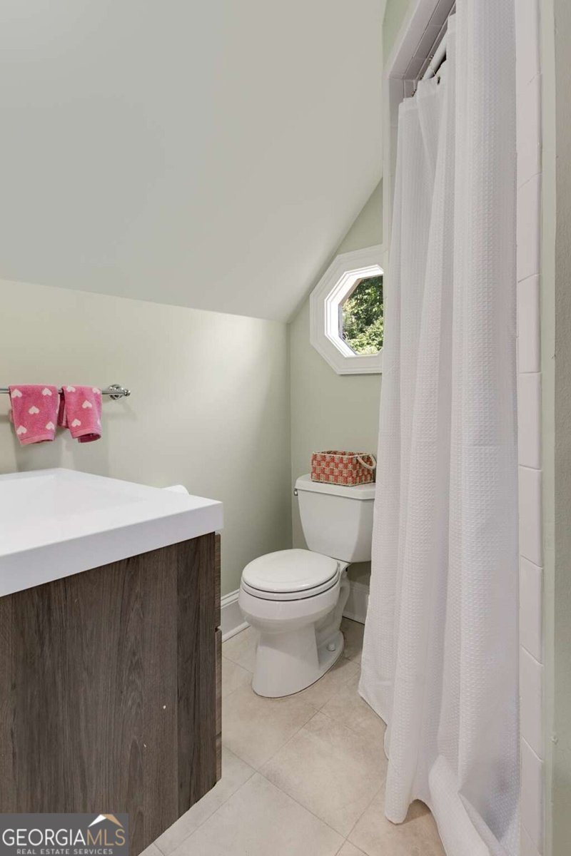 1184 Beech Valley Road Atlanta - 1