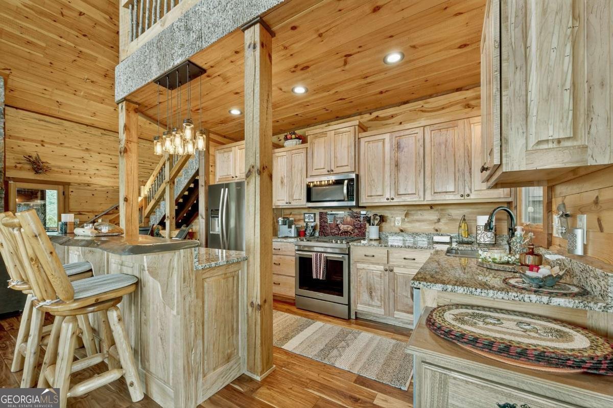 467 Deer Crest Road Blue Ridge - 23