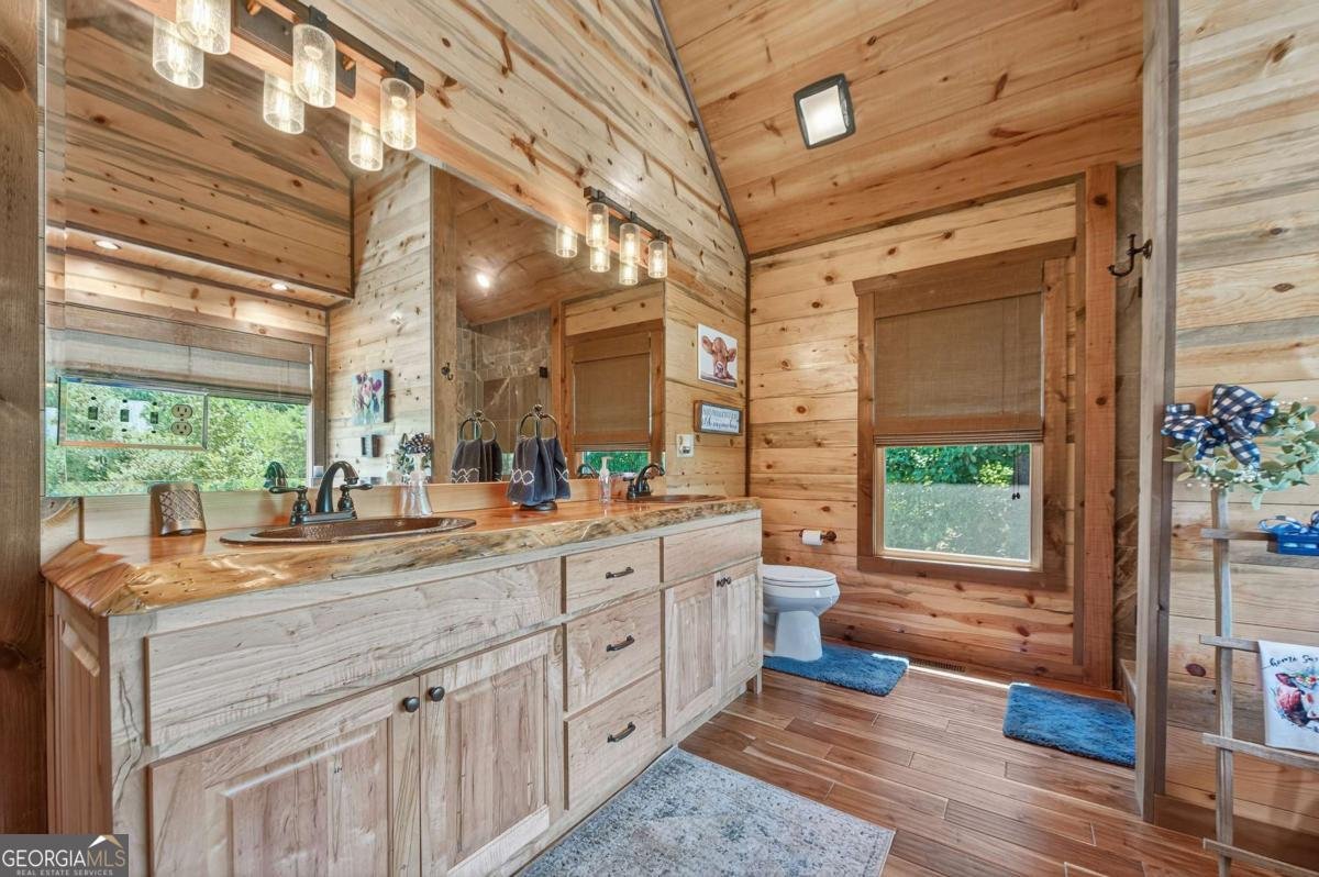 467 Deer Crest Road Blue Ridge - 40