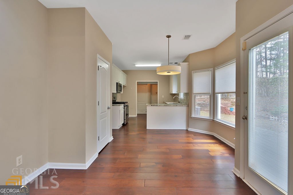1775 Lake Heights Circle Dacula - 11