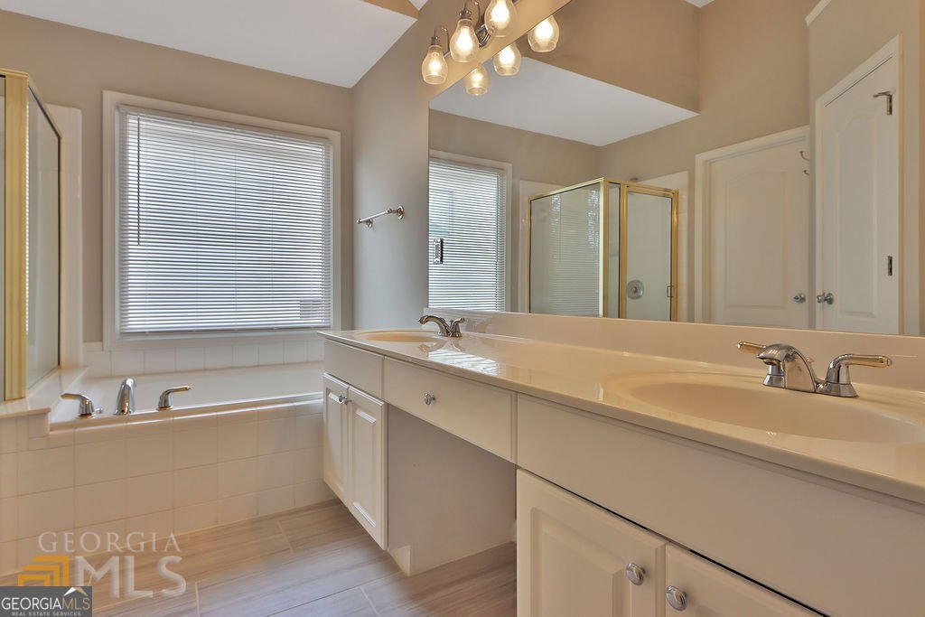 1775 Lake Heights Circle Dacula - 27