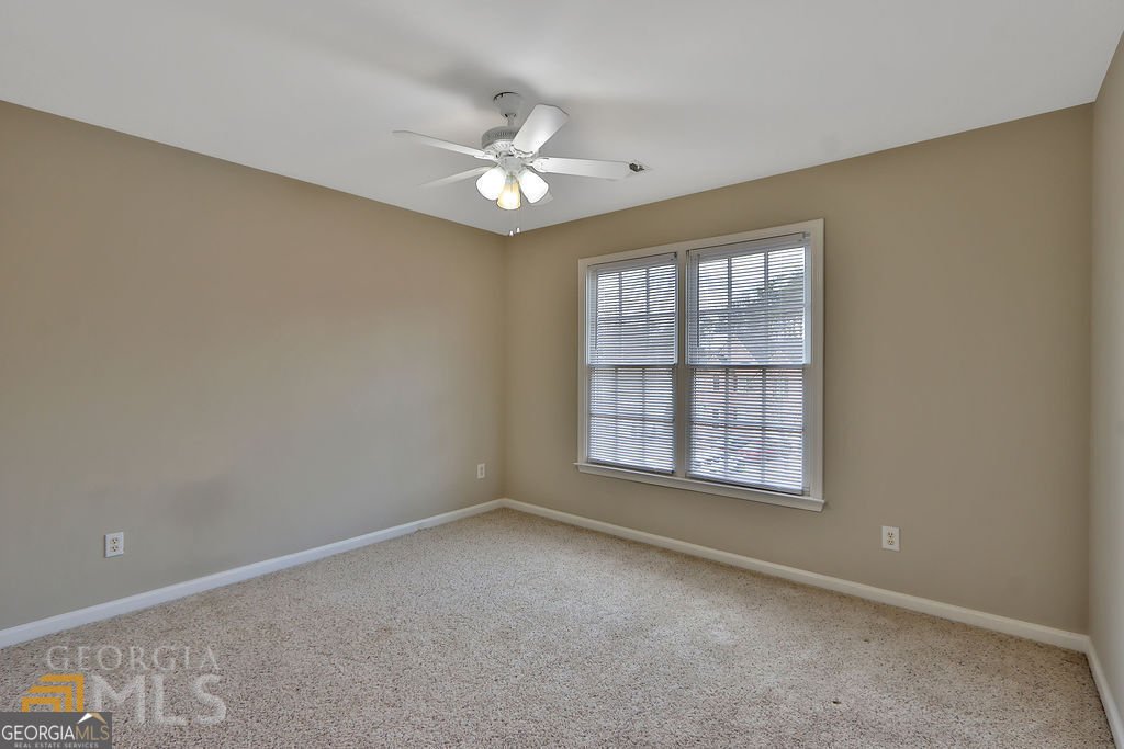 1775 Lake Heights Circle Dacula - 28