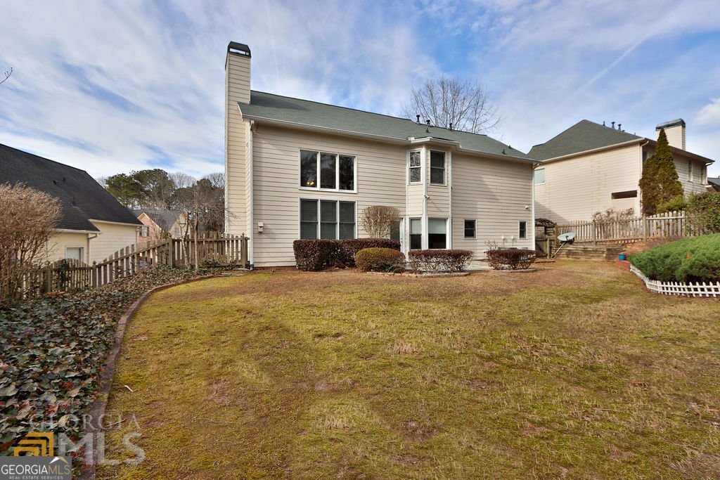 1775 Lake Heights Circle Dacula - 37