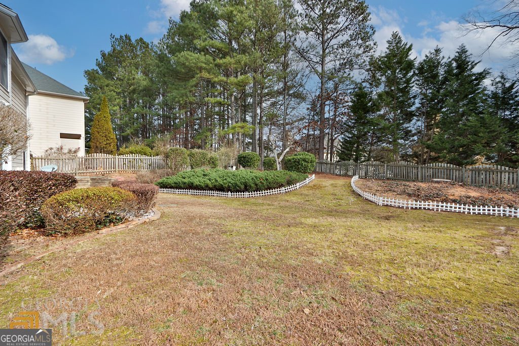 1775 Lake Heights Circle Dacula - 38