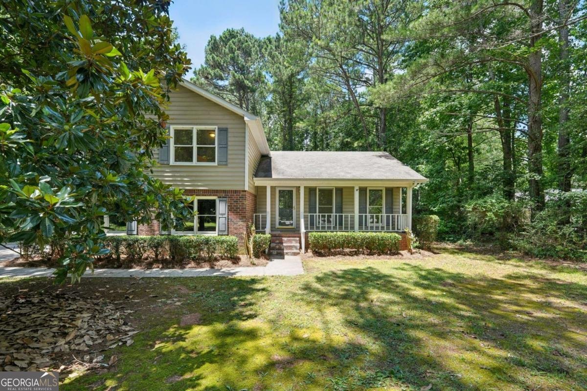 125 Summit Court Fayetteville - 1
