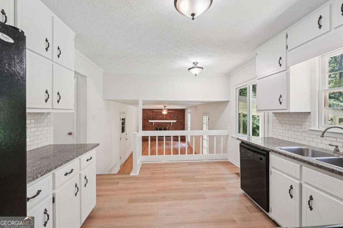 125 Summit Court Fayetteville - 21
