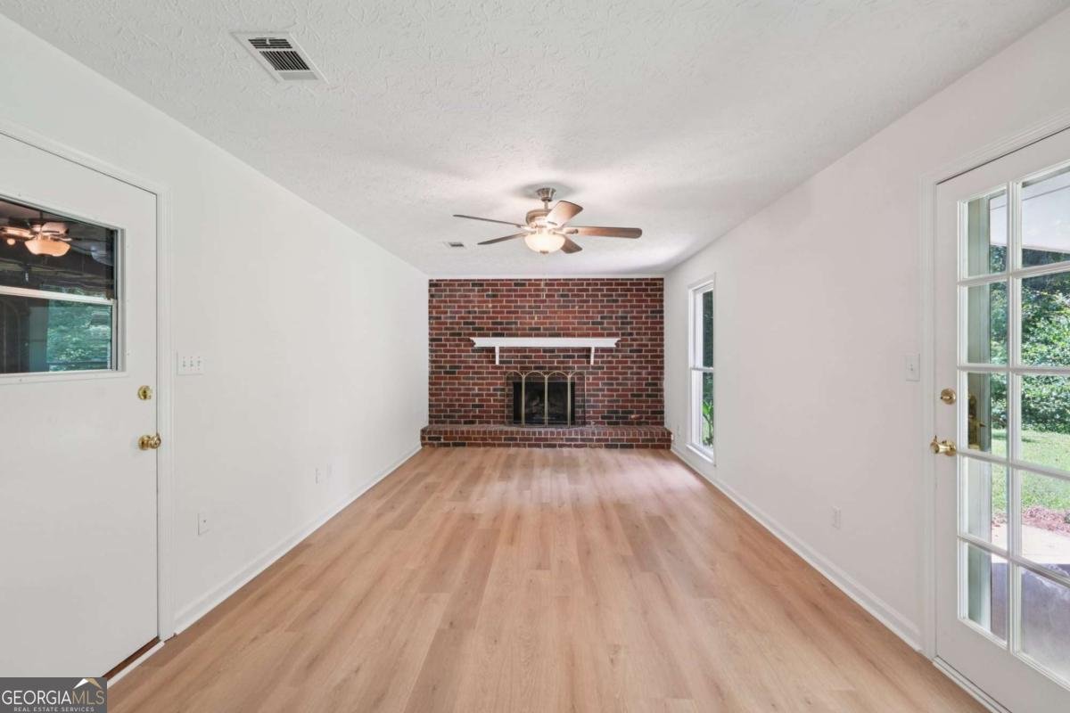 125 Summit Court Fayetteville - 25