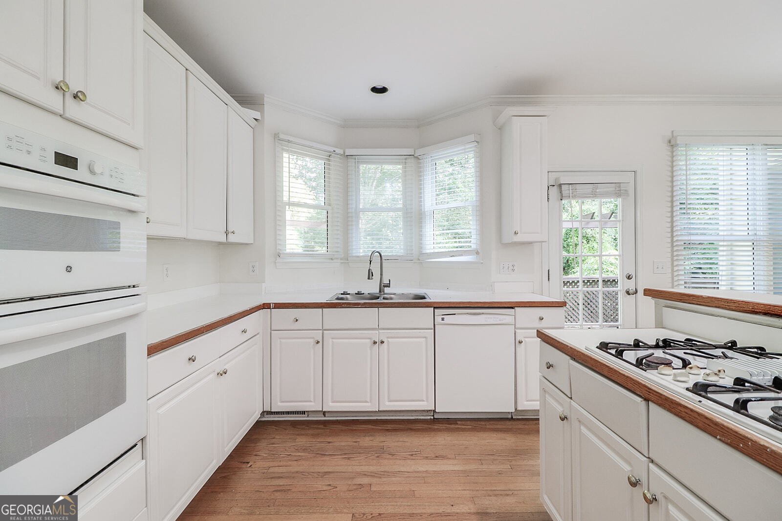 4335 Landover Way Suwanee - 38