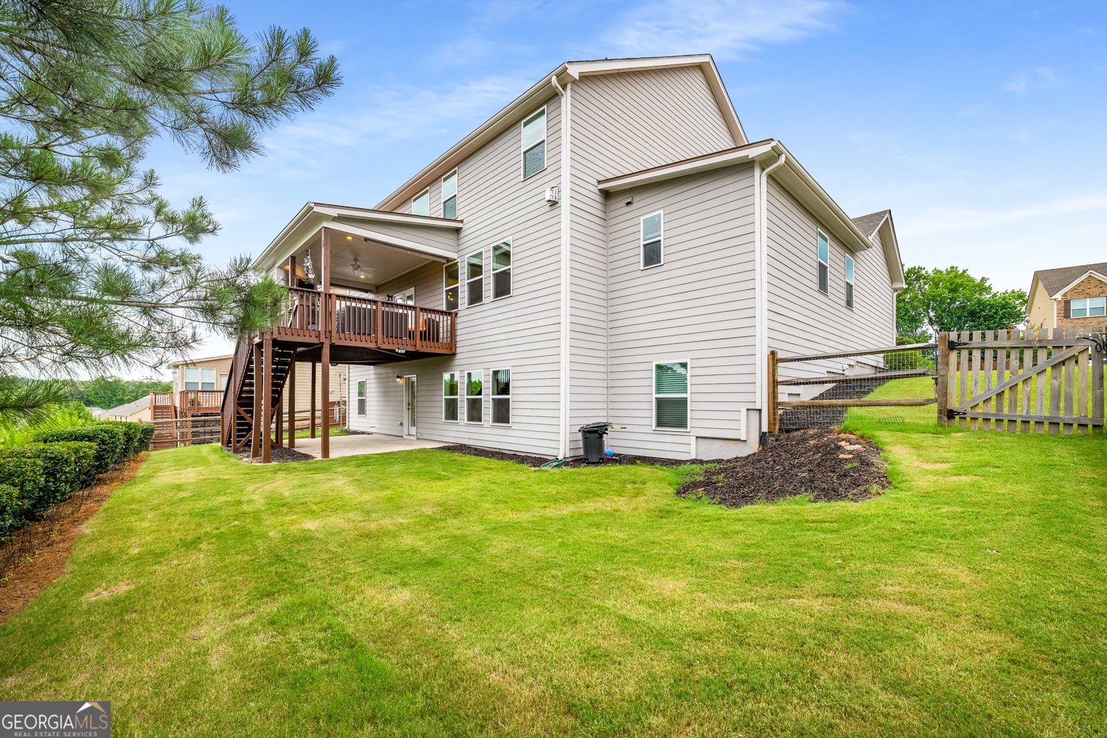 4235 Danbury Farms Drive Cumming - 32