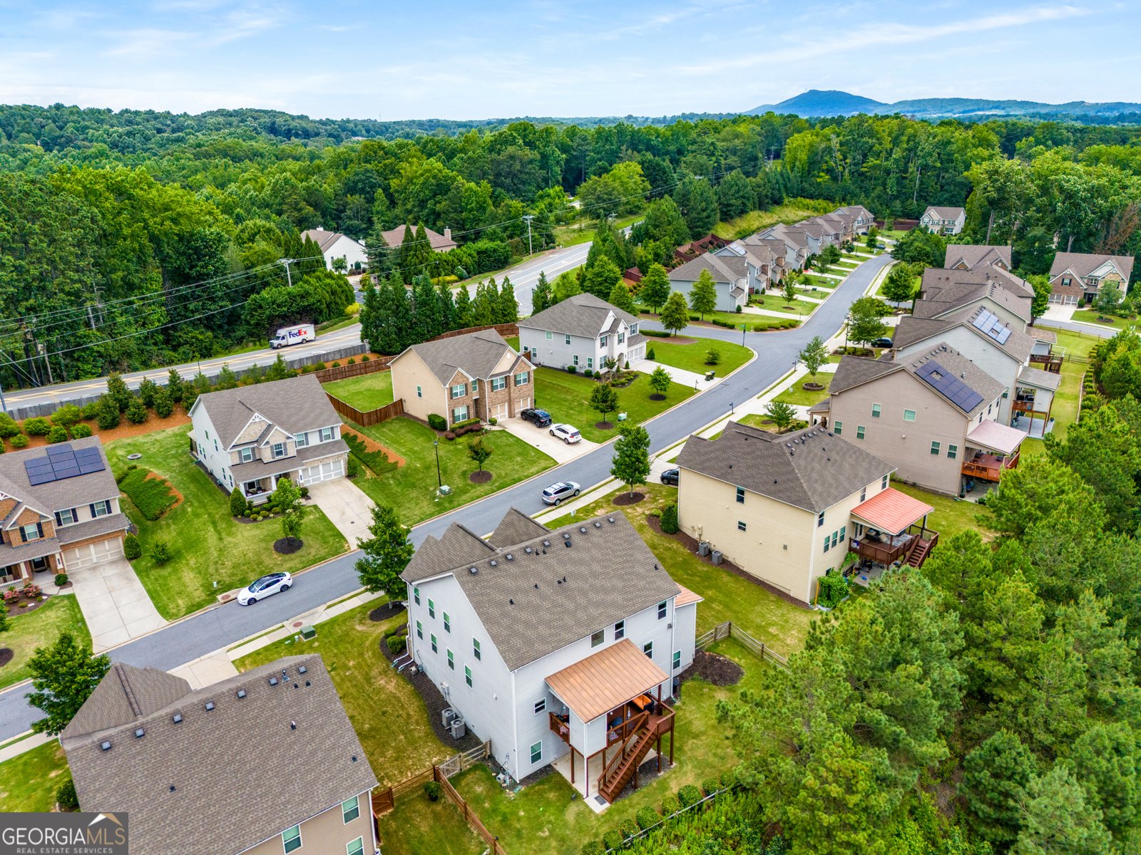 4235 Danbury Farms Drive Cumming - 45