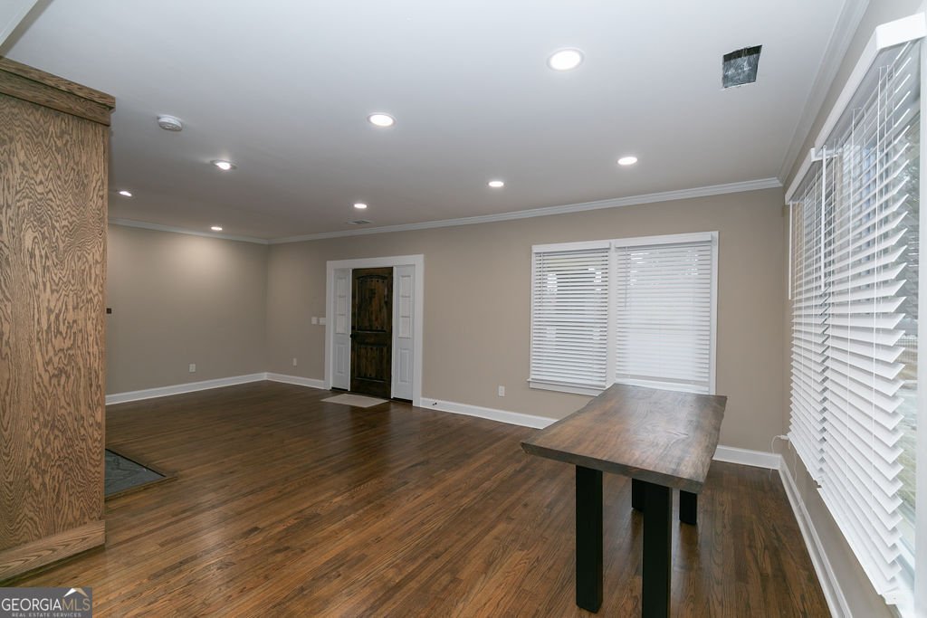 1174 Donnelly Avenue Atlanta - 11
