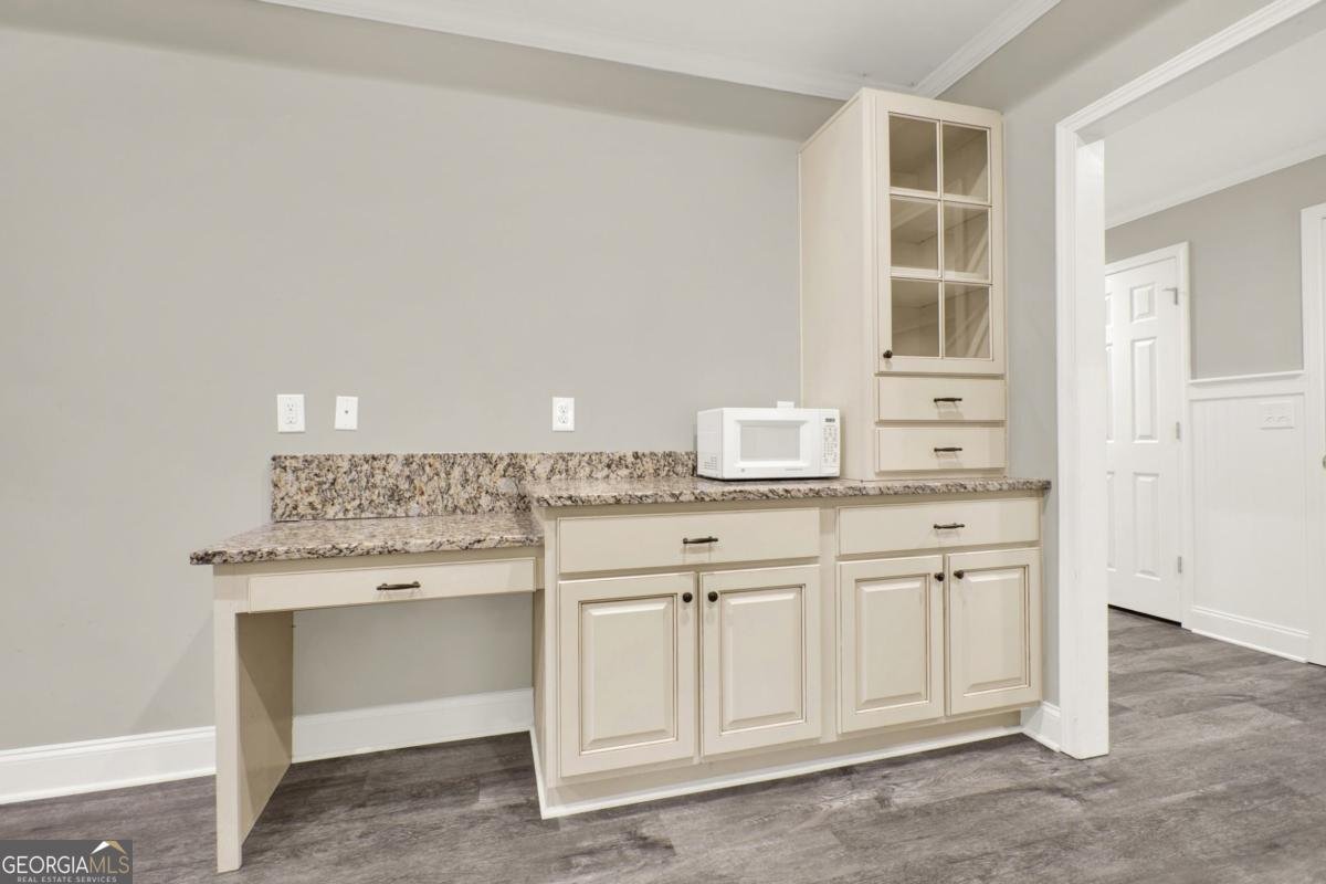 13 Mossy Rock Lane Cartersville - 60