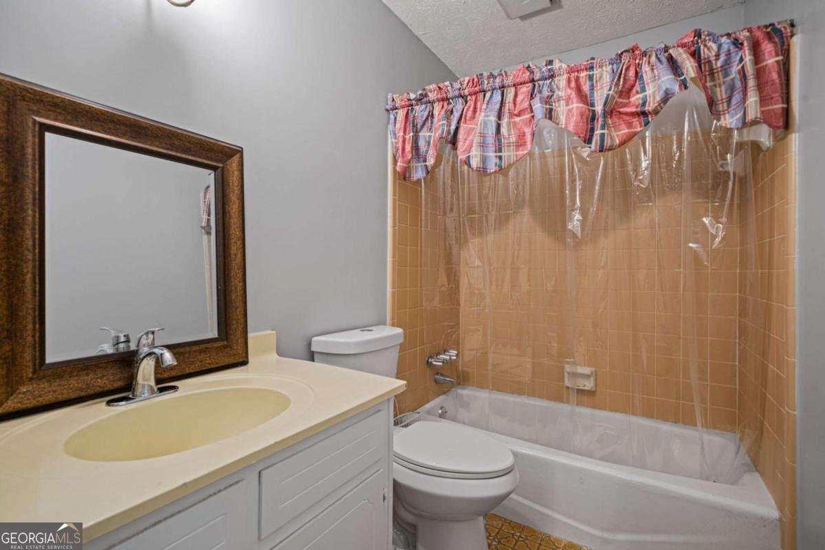 4128 Mayflower Court Lilburn - 24
