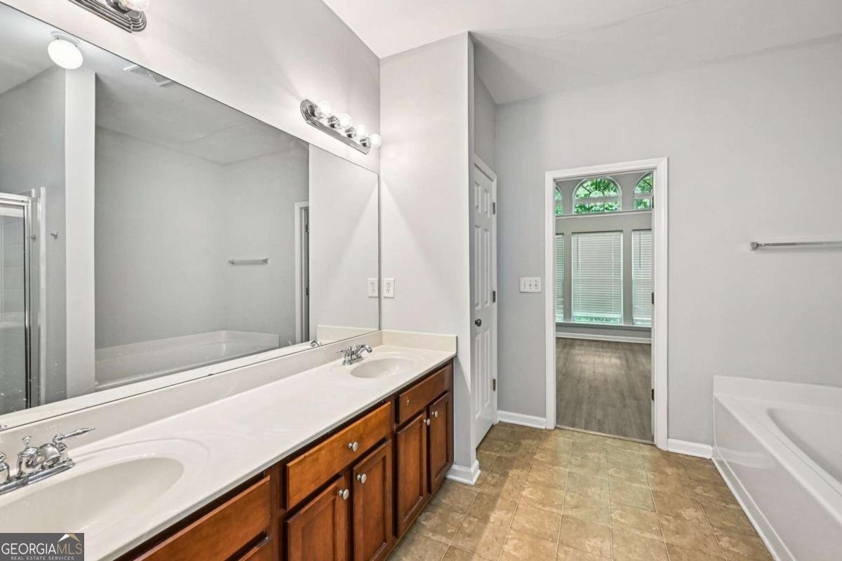 2740 Pierce Brennen Court Lawrenceville - 16