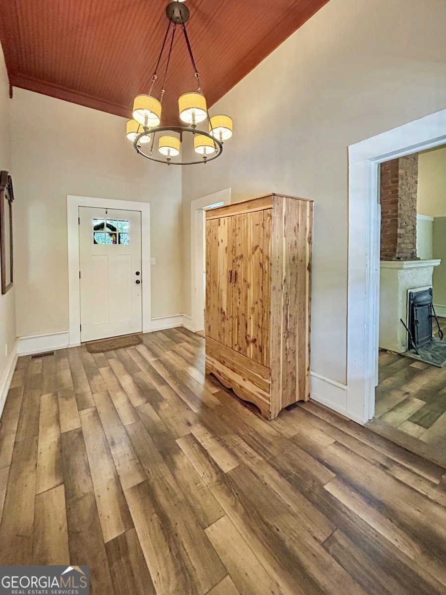 2354 Hamilton Street Hampton - 7