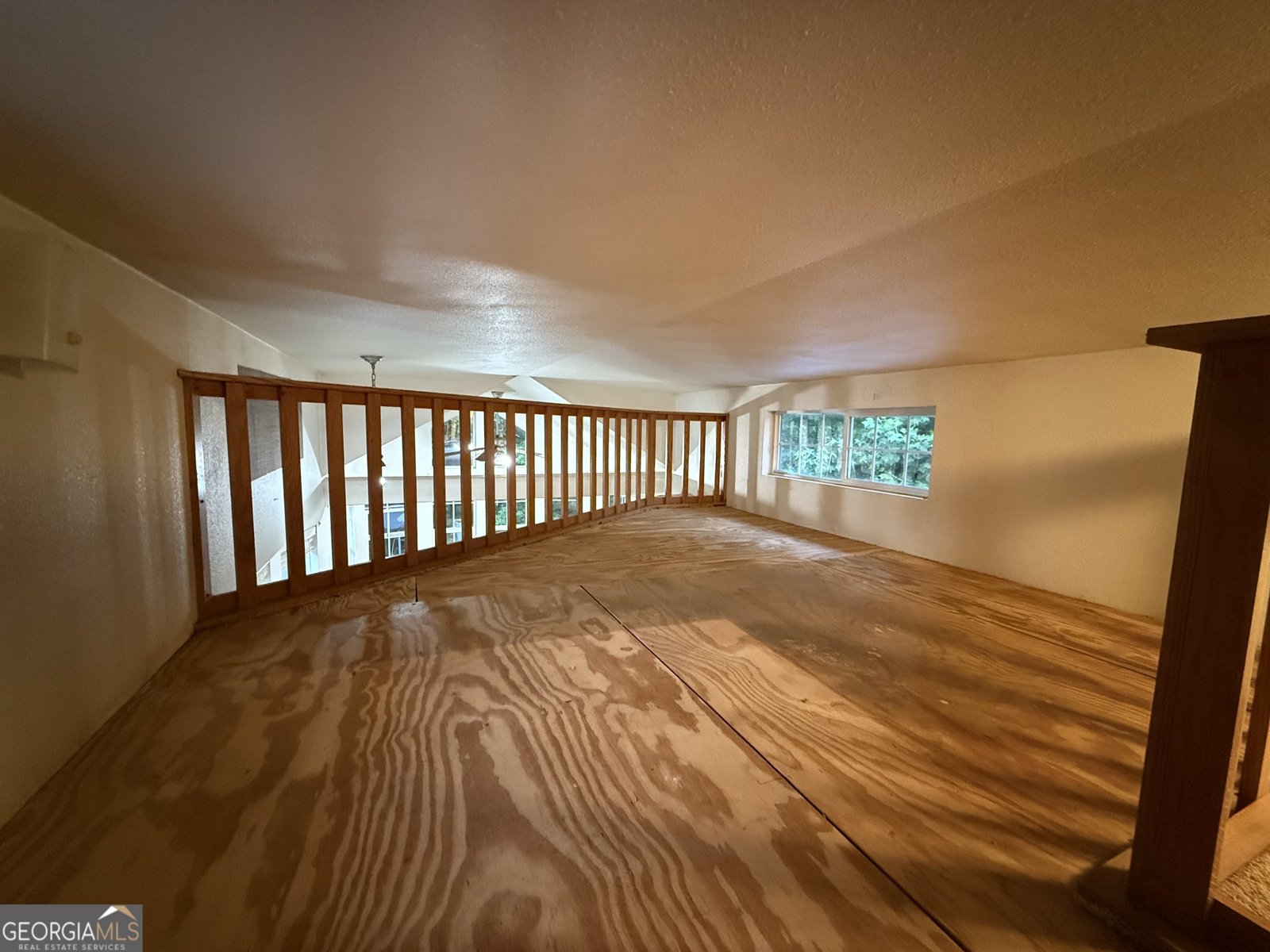 189 Crystal Wood Drive Clarkesville - 14