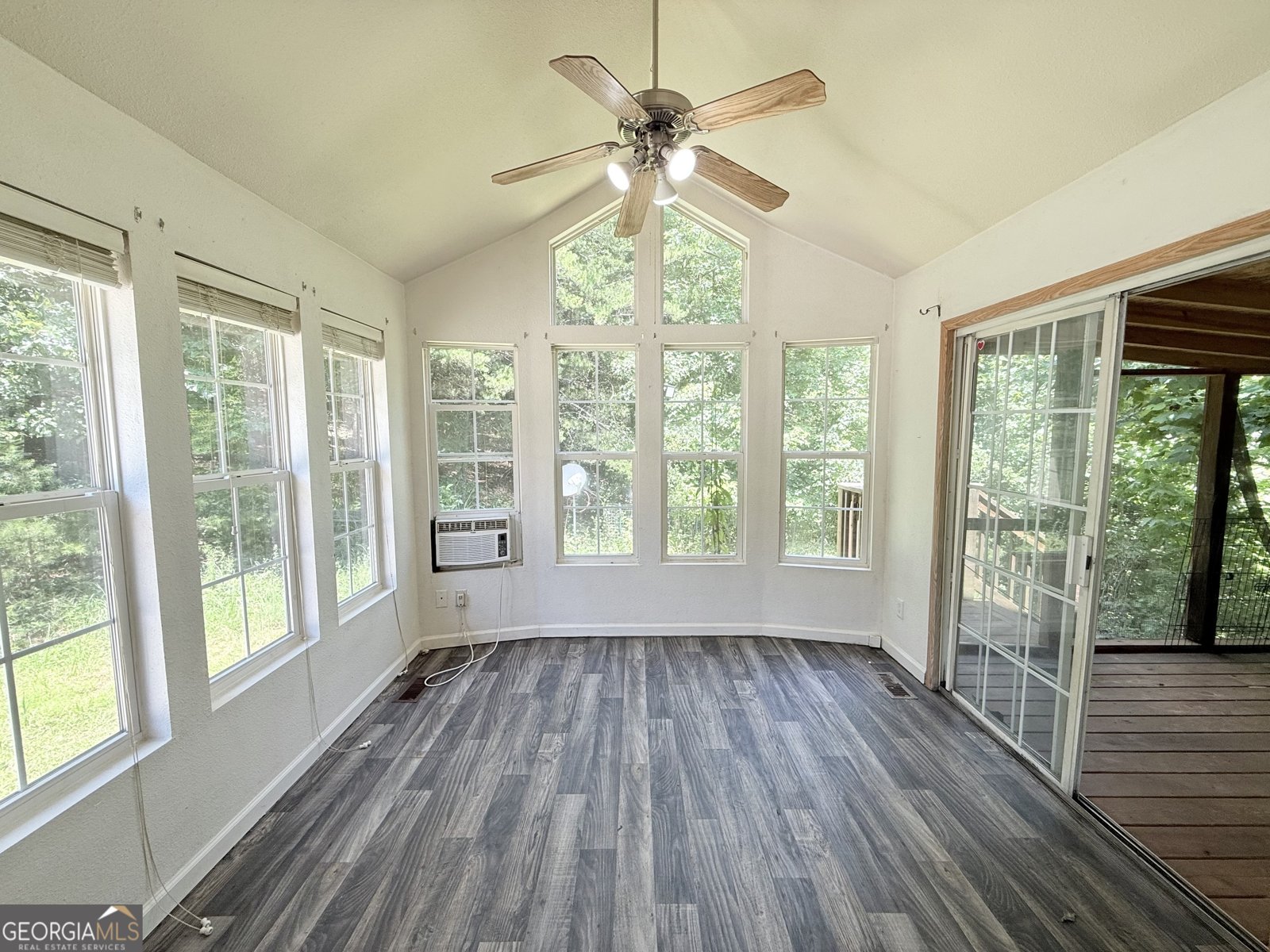 189 Crystal Wood Drive Clarkesville - 5