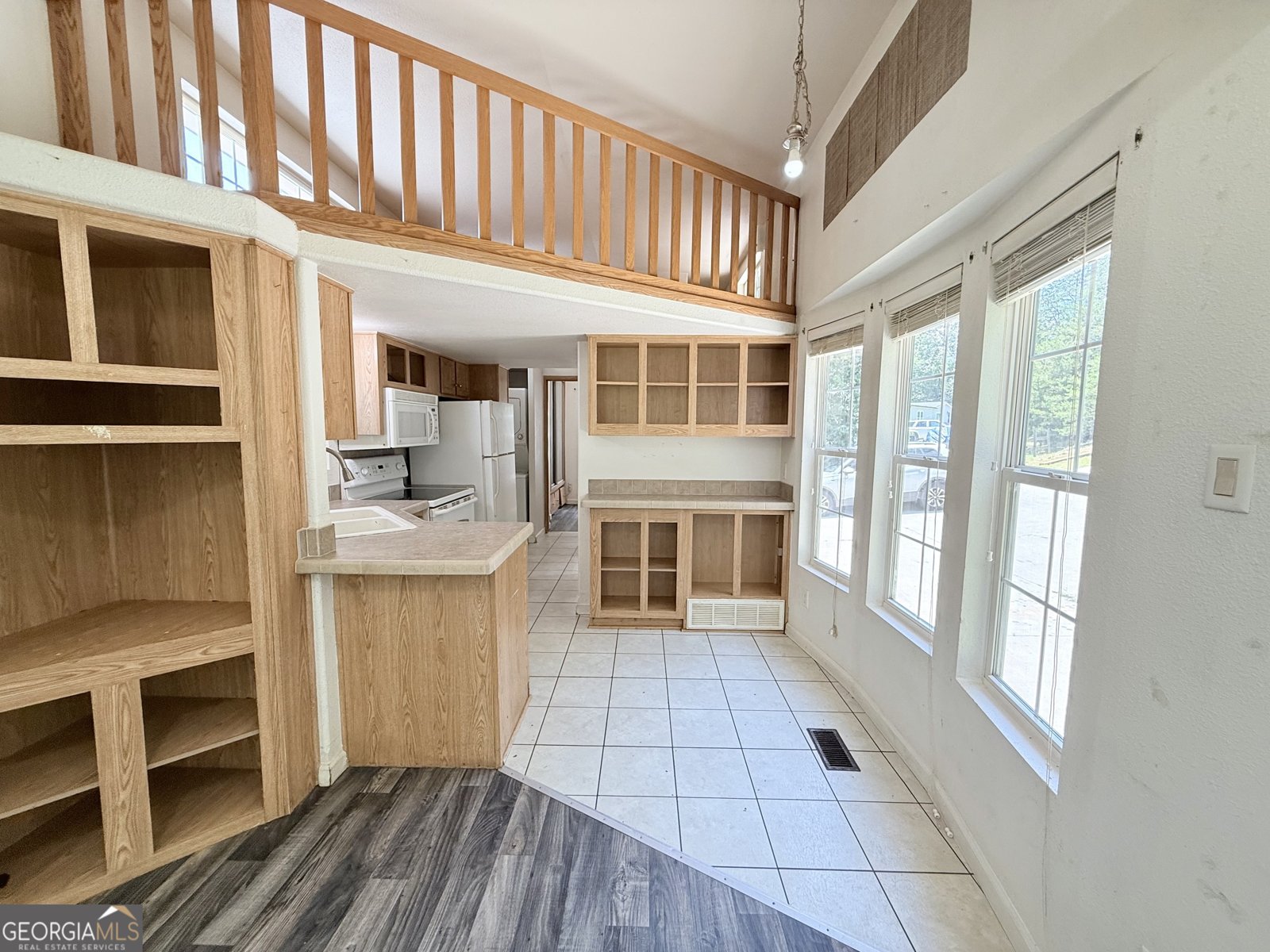 189 Crystal Wood Drive Clarkesville - 6