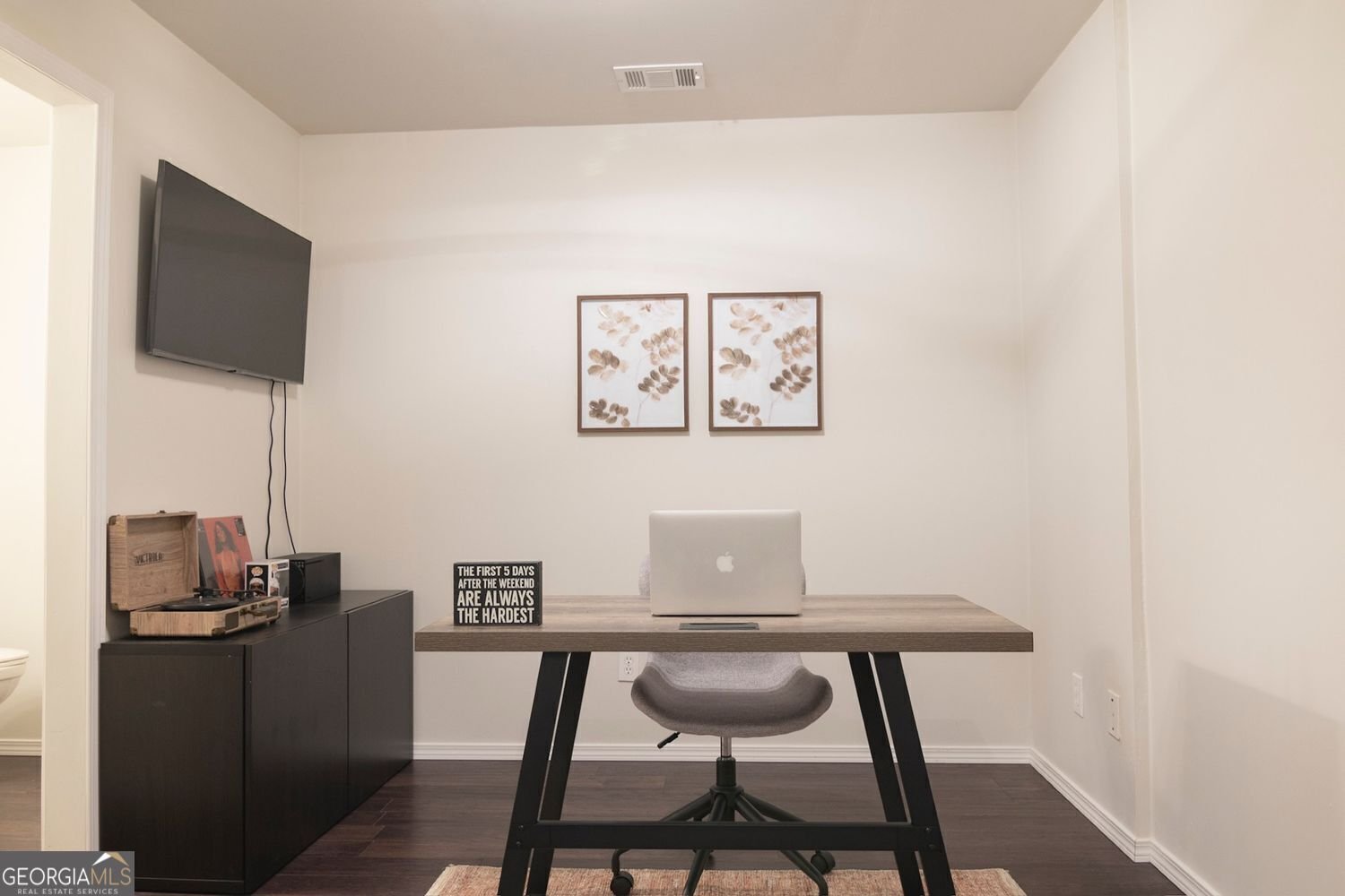 1436 Liberty Parkway Atlanta - 25