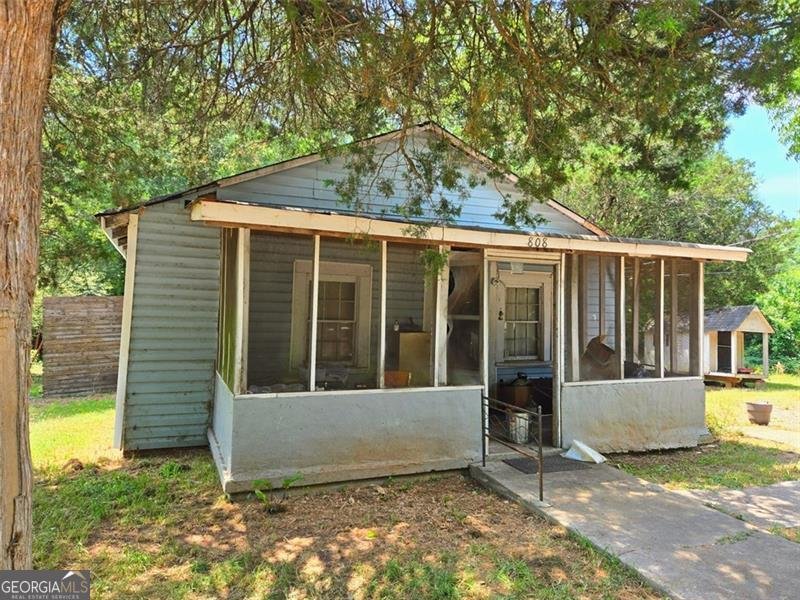 808 DAVIS Monroe - 1