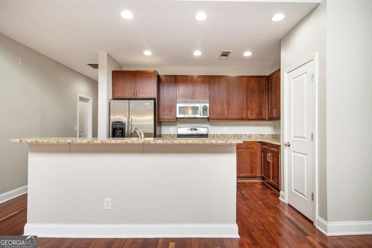 6023 Brookside Oak Circle Norcross - 5
