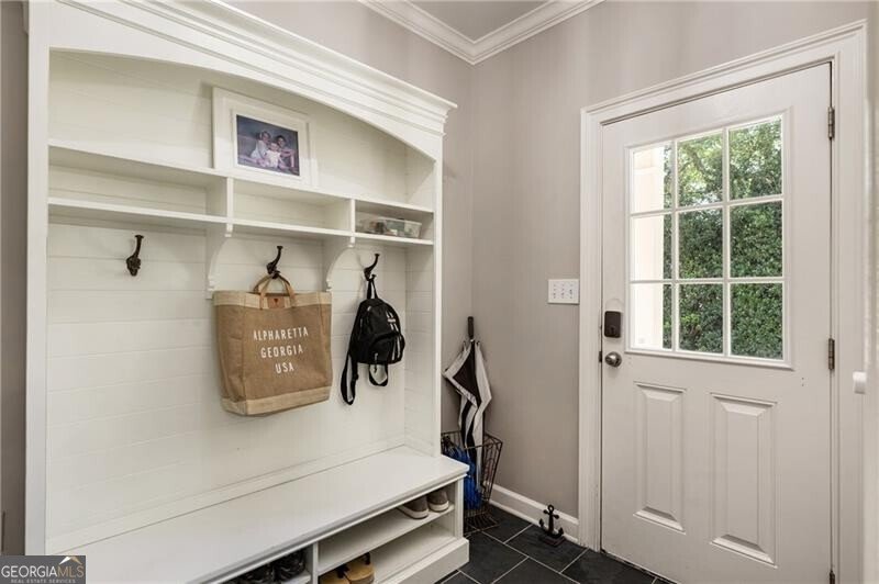 310 Newcastle Drive Alpharetta - 24