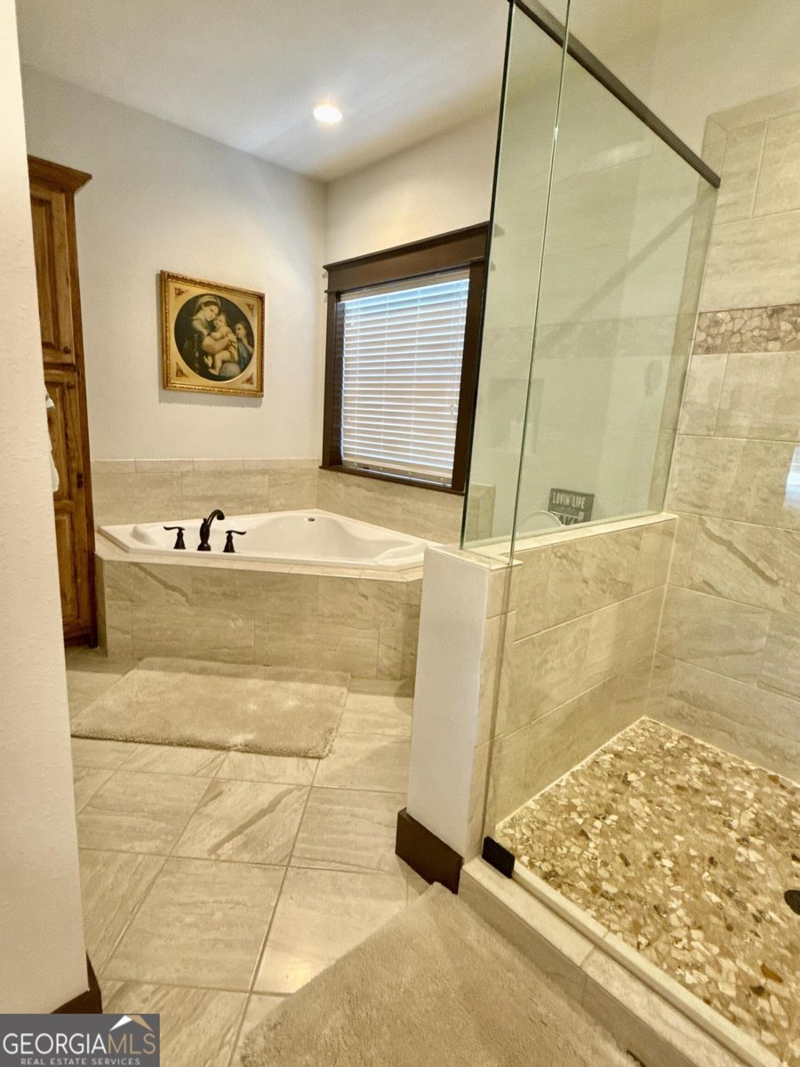 1670 Hedden Cove Road Hiawassee - 30