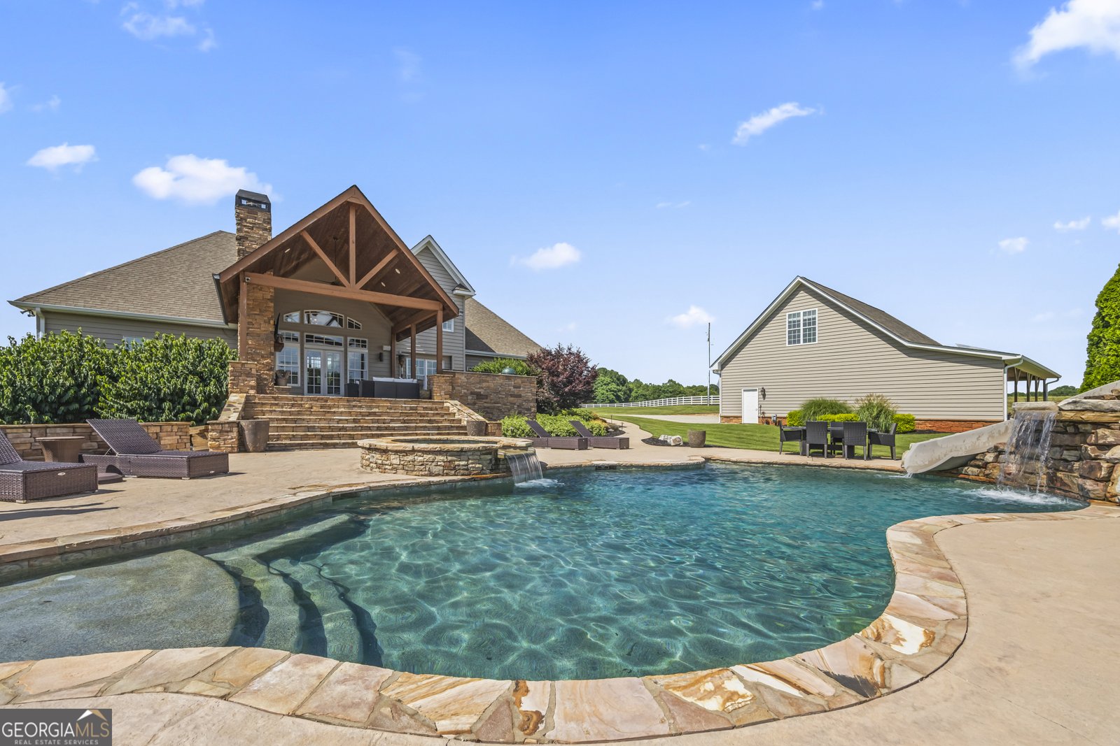 1535 Grove Level Road Maysville - 27